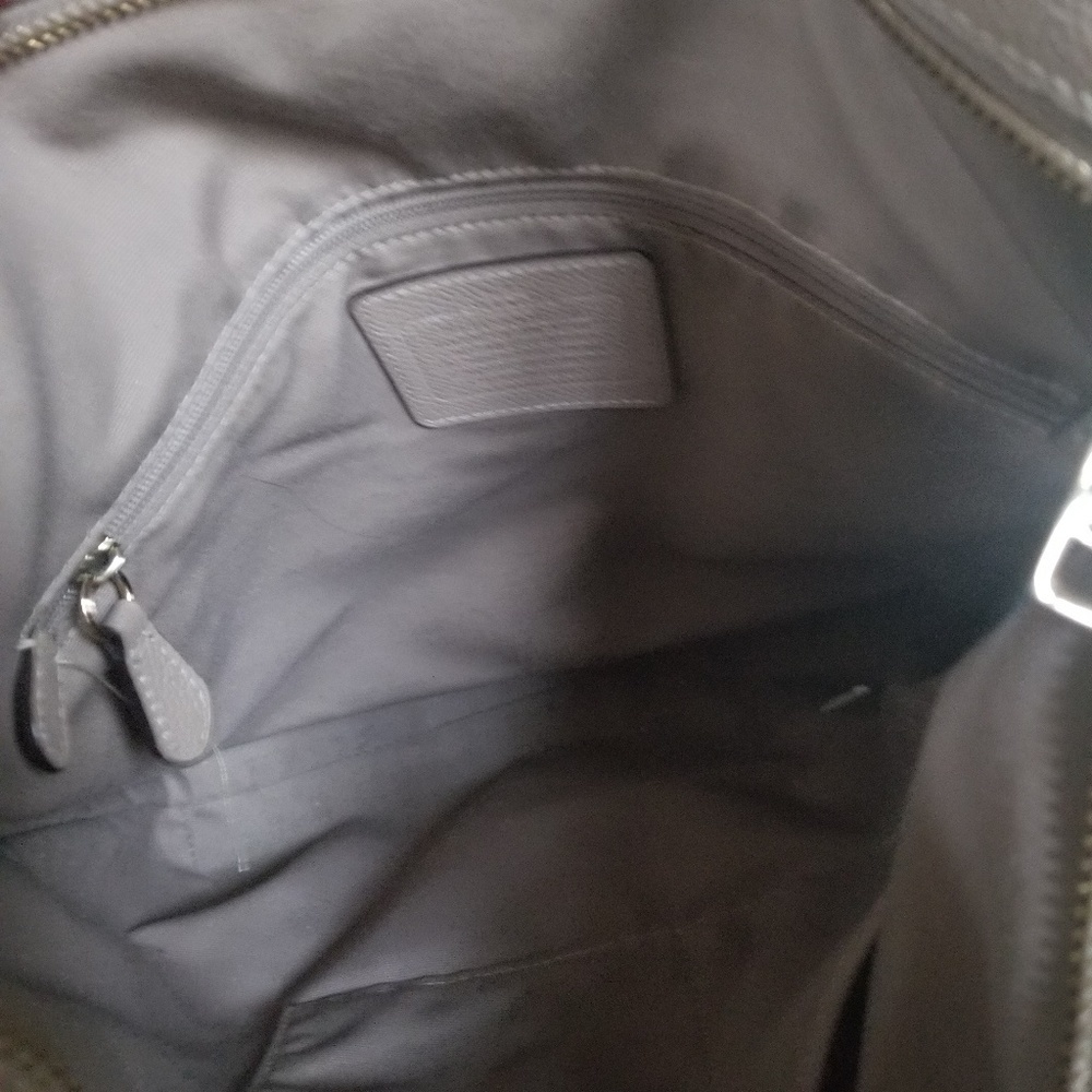 Coach Leather purse - Picture 4 of 6